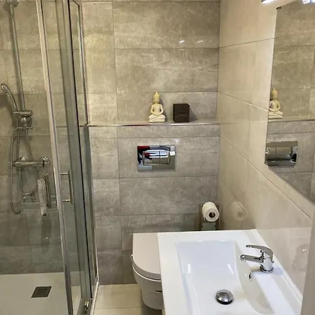 Torremar Iii Apartment *